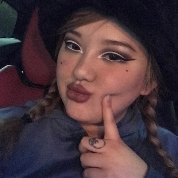 peachcheeks